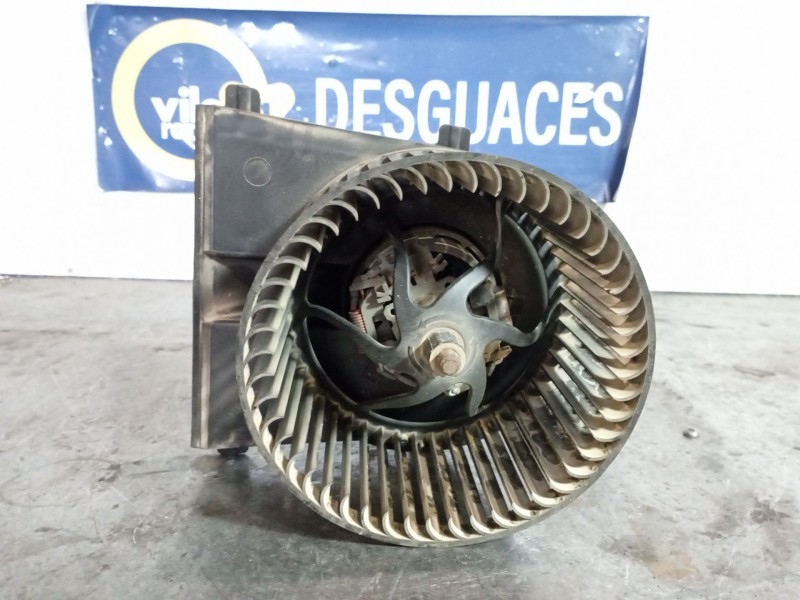 Recambio de motor calefaccion para volkswagen bora berlina (1j2) 1.6 16v referencia OEM IAM 1J1819021B F657877G 