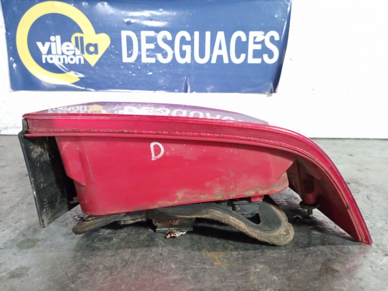 Recambio de piloto trasero derecho para volkswagen bora berlina (1j2) 1.6 16v referencia OEM IAM   