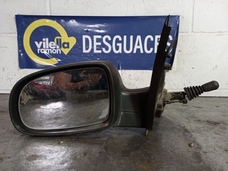 Recambio de retrovisor izquierdo para opel corsa 1.7d referencia OEM IAM MANUAL  