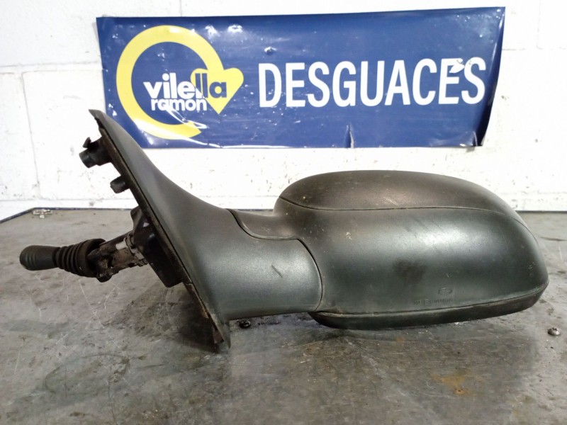 Recambio de retrovisor izquierdo para opel corsa 1.7d referencia OEM IAM MANUAL  