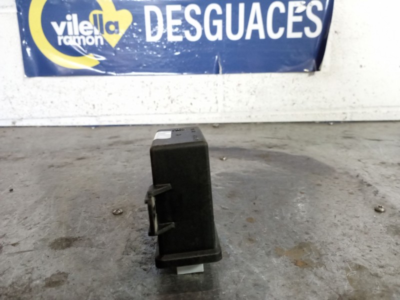 Recambio de centralita luces para audi a6 berlina (4f2) 2.0 tdi referencia OEM IAM 8P0907357C  