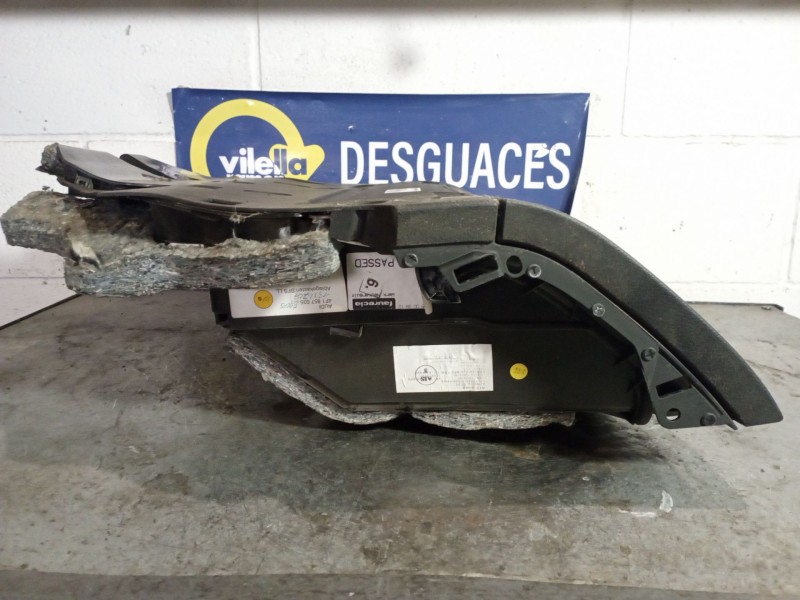 Recambio de guantera para audi a6 berlina (4f2) 3.0 tdi quattro (165kw) referencia OEM IAM 4F1857035  