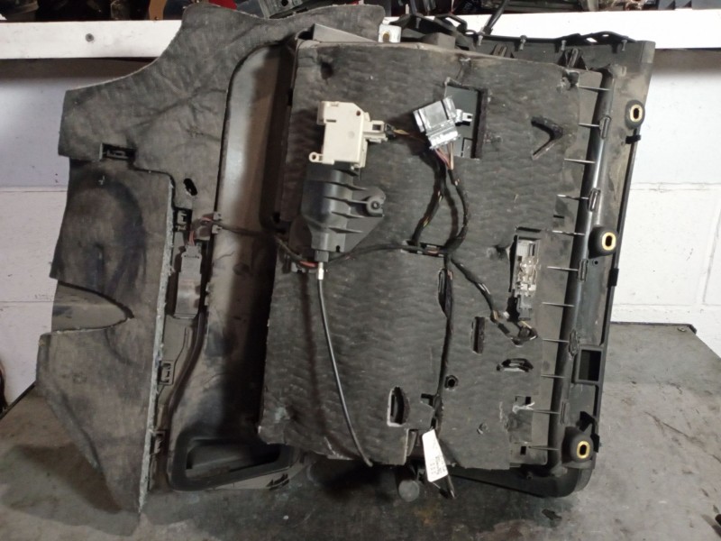 Recambio de guantera para audi a6 berlina (4f2) 3.0 tdi quattro (165kw) referencia OEM IAM 4F1857035  