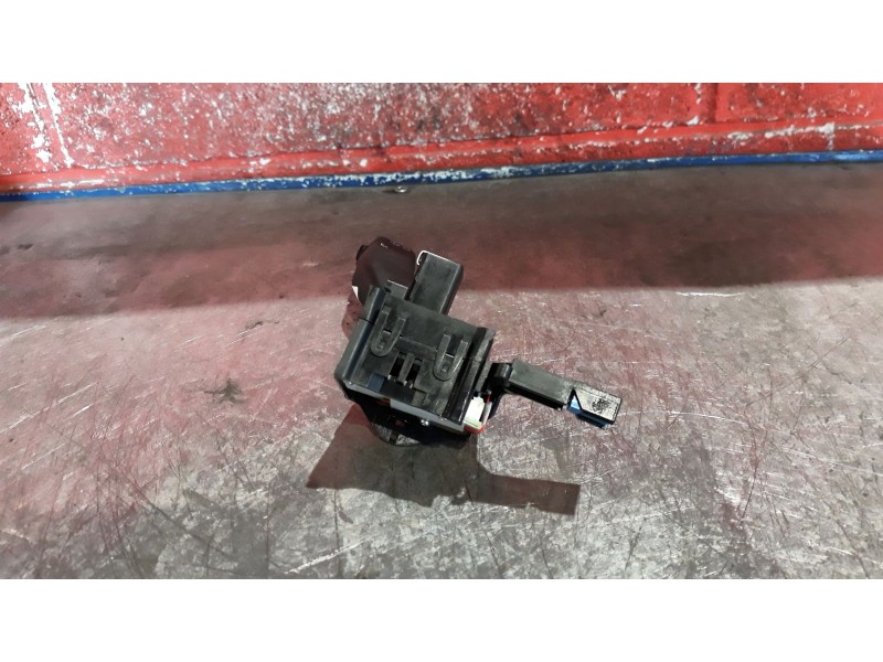 Recambio de mando limpia para seat leon (1p1)  | 0.05 - ...  | 0.05 - ... referencia OEM IAM 1K0953519  