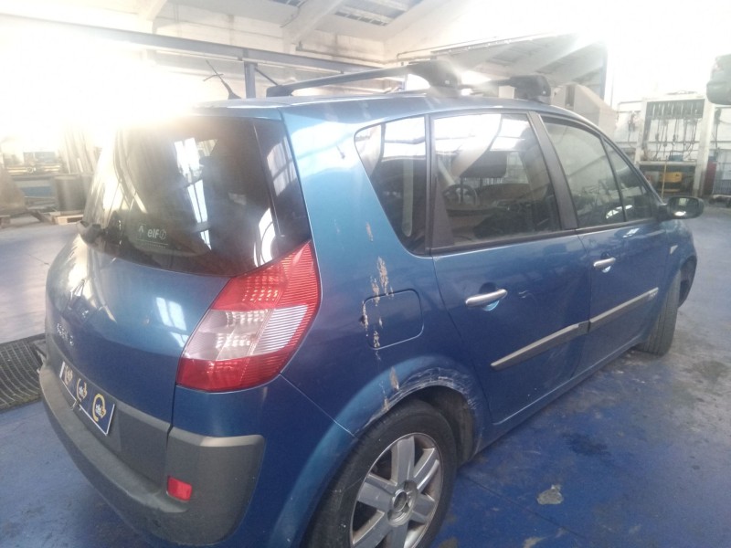 renault scenic ii del año 2004