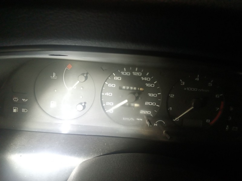 nissan primera berl./familiar (p10/w10) del año 1991