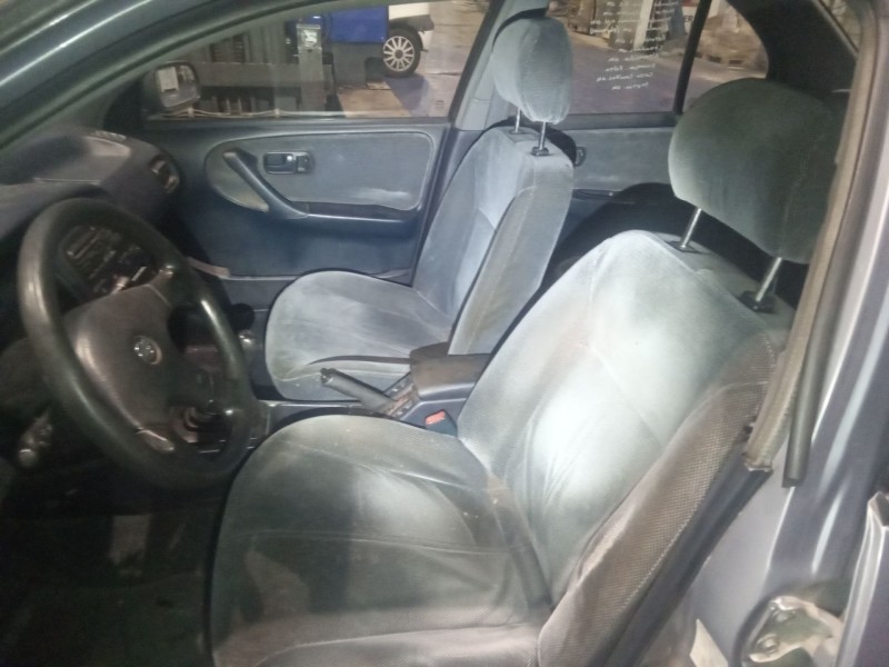 nissan primera berl./familiar (p10/w10) del año 1991