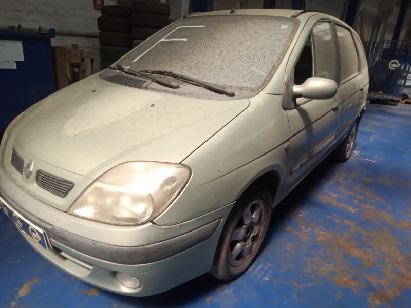 renault scenic (ja..) del año 2002