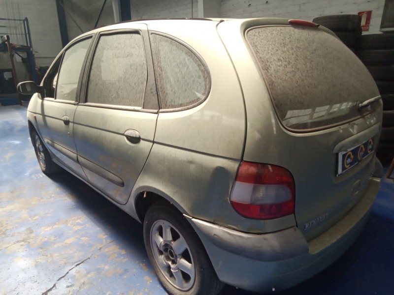 renault scenic (ja..) del año 2002