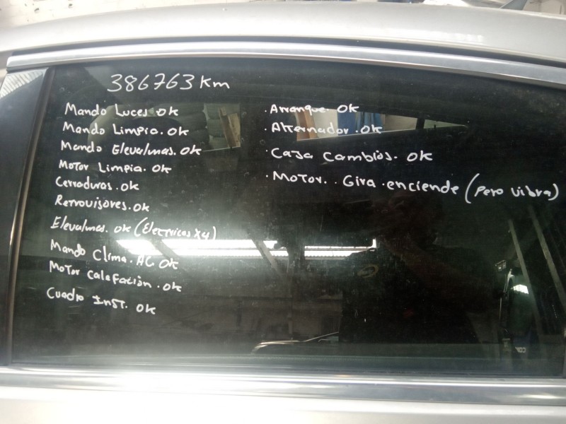 opel insignia berlina del año 2009