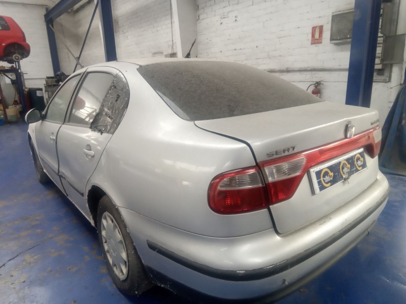 seat toledo (1m2) del año 2004