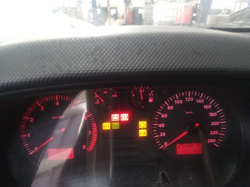 seat toledo (1m2) del año 2004
