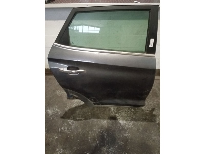 Recambio de puerta trasera derecha para hyundai tucson  | 0.15 - ...  | 0.15 - ... referencia OEM IAM   