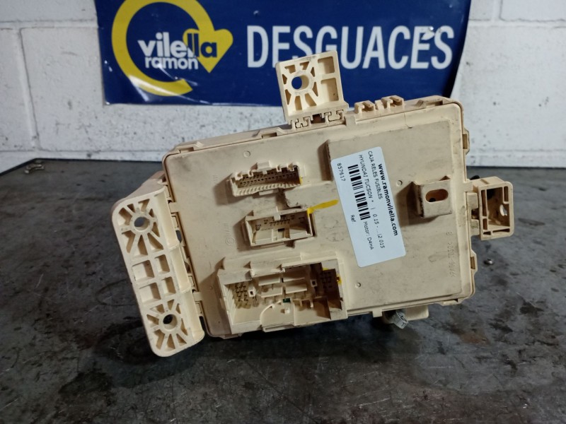 Recambio de caja reles fusibles para hyundai tucson  | 0.15 - ...  | 0.15 - ... referencia OEM IAM   