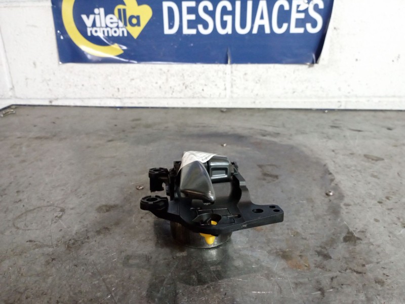 Recambio de maneta interior trasera derecha para hyundai tucson  | 0.15 - ...  | 0.15 - ... referencia OEM IAM   