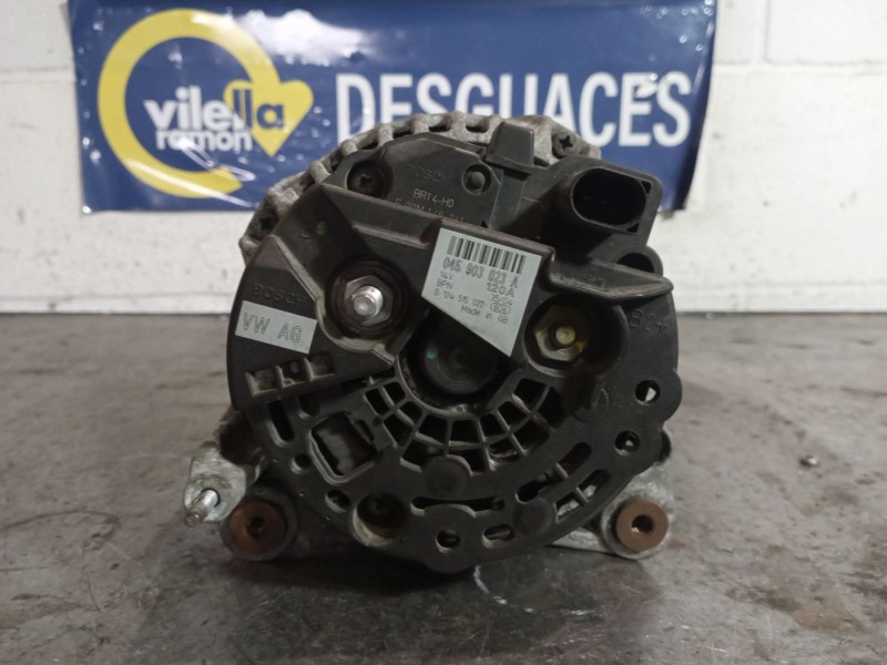 Recambio de alternador para volkswagen polo (9n1) 1.4 tdi referencia OEM IAM 0124515022 045903023A 14V 120A