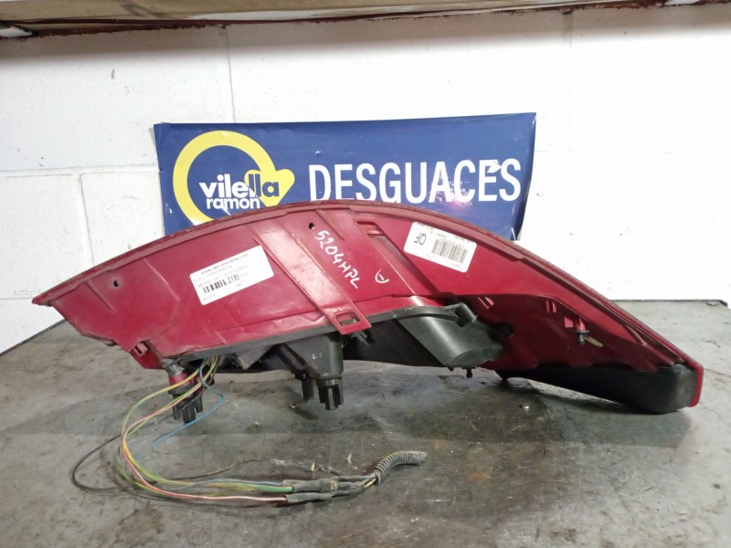 Recambio de piloto trasero derecho para opel insignia sports tourer cosmo referencia OEM IAM   