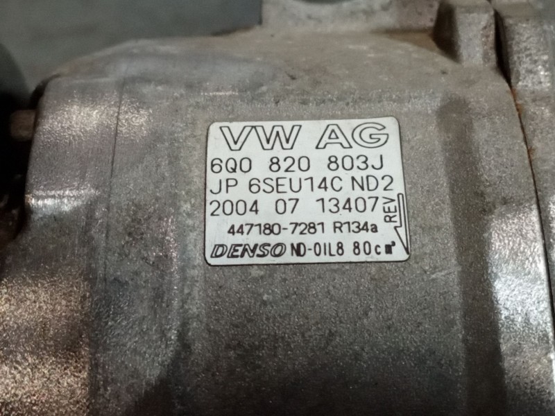 Recambio de compresor aire acondicionado para volkswagen polo (9n1) 1.4 tdi referencia OEM IAM 6Q0820803J 4471807281 6SEU14C