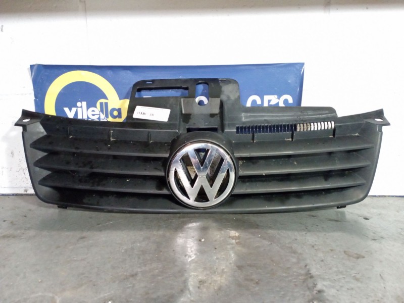 Recambio de rejilla delantera para volkswagen polo (9n1) 1.4 tdi referencia OEM IAM   