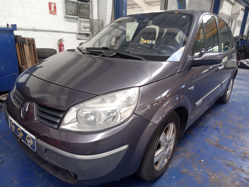 renault scenic ii del año 2005