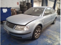 volkswagen passat berlina (3b2) del año 1999