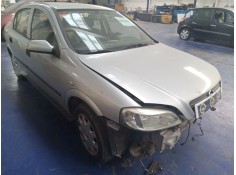 opel astra g berlina del año 2000 2