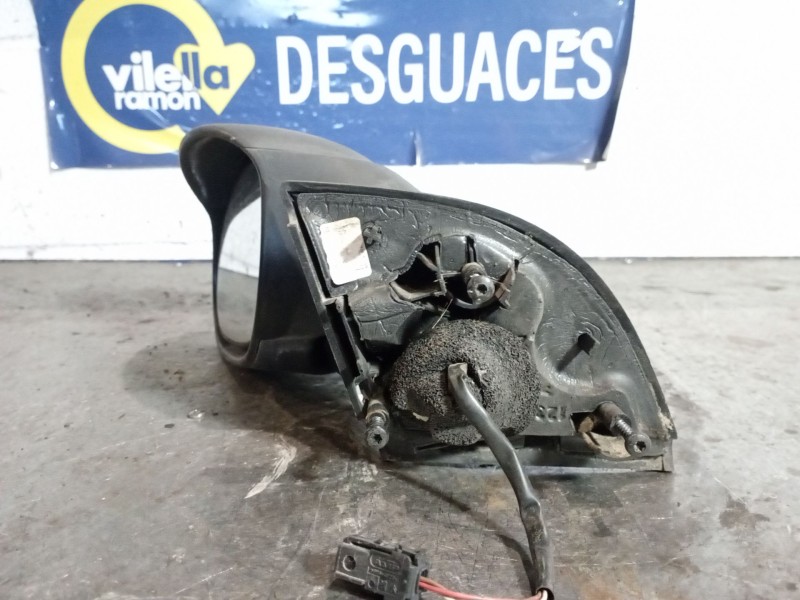Recambio de retrovisor izquierdo para citroen c3 1.1 sx referencia OEM IAM ELECTRIC  