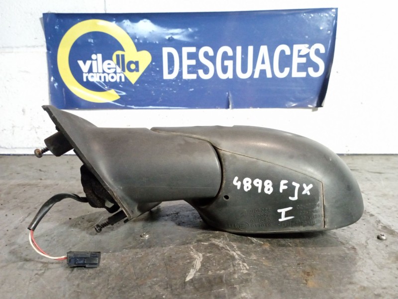 Recambio de retrovisor izquierdo para citroen c3 1.1 sx referencia OEM IAM ELECTRIC  