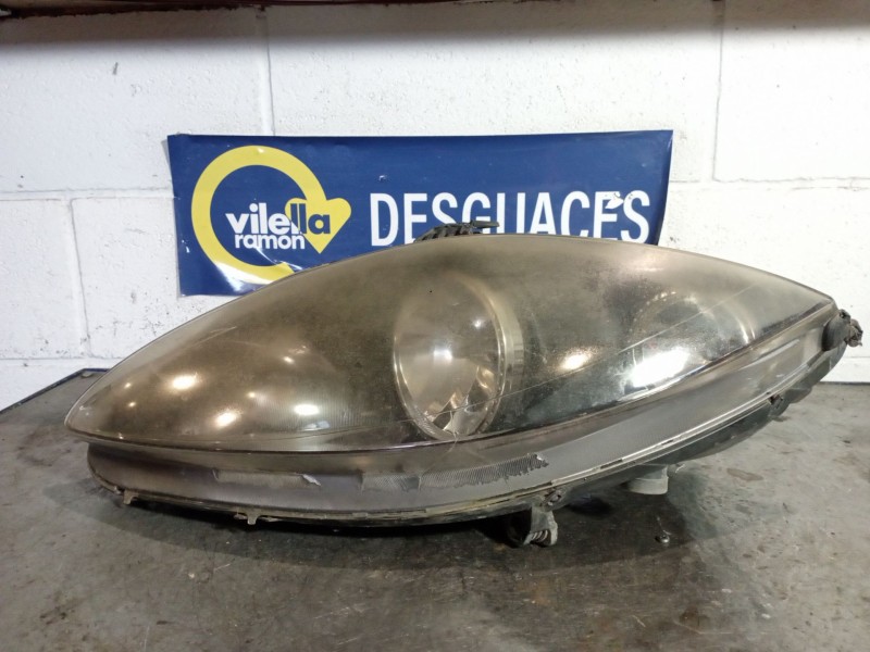 Recambio de faro derecho para seat leon (1p1) reference referencia OEM IAM   