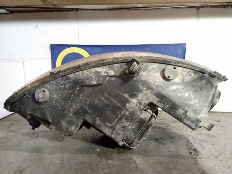 Recambio de faro derecho para seat leon (1p1) reference referencia OEM IAM   