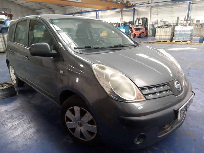 nissan note (e11e) del año 2006