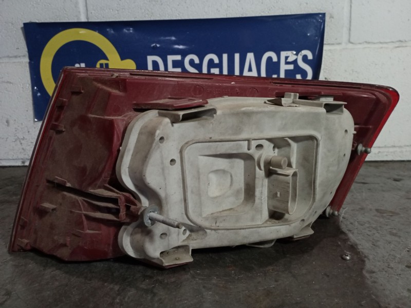 Recambio de piloto trasero izquierdo para audi a6 berlina (4f2) 2.0 tdi referencia OEM IAM   