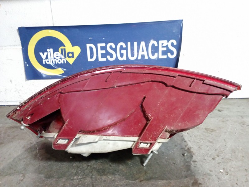 Recambio de piloto trasero izquierdo para audi a6 berlina (4f2) 2.0 tdi referencia OEM IAM   