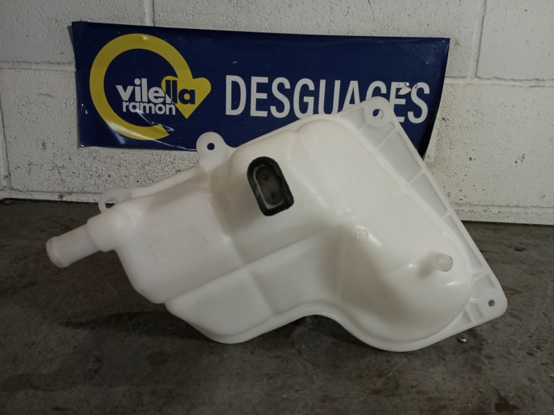 Recambio de deposito expansion para audi a4 1.9 tdi 110 referencia OEM IAM   