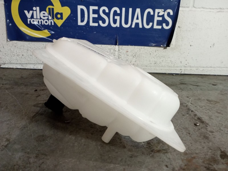 Recambio de deposito expansion para audi a4 1.9 tdi 110 referencia OEM IAM   