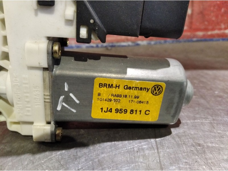 Recambio de motor elevalunas trasero izquierdo para volkswagen golf iv berlina (1j1) 1.9 tdi | 0.97 - ... 1.9 tdi | 0.97 - ... r