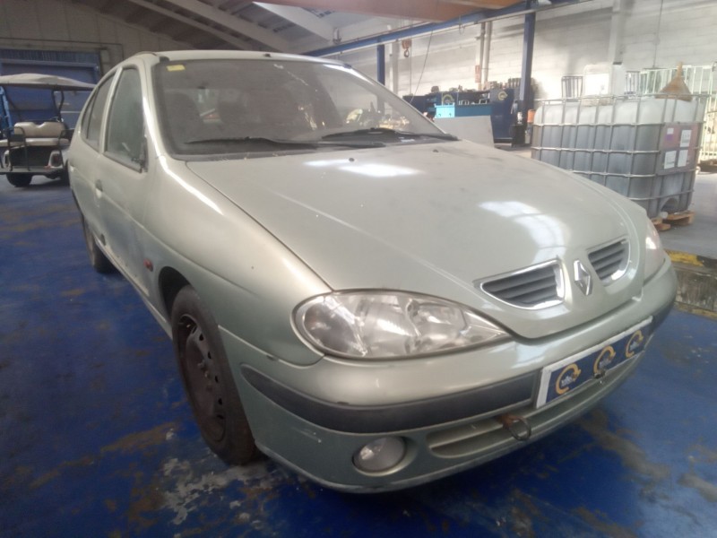 renault megane i fase 2 berlina (ba0)  | 0.99 - 0.02 del año 2001