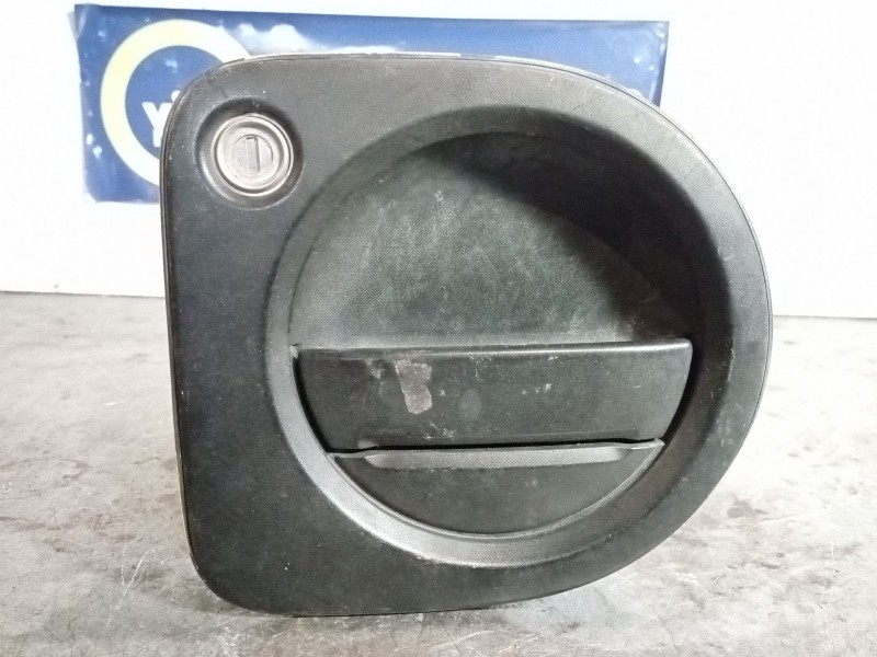 Recambio de maneta exterior delantera izquierda para nissan cabstar 2.3 e referencia OEM IAM   