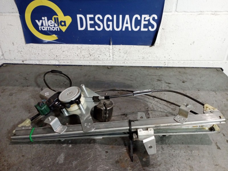 Recambio de elevalunas delantero derecho para nissan cabstar 2.3 e referencia OEM IAM   