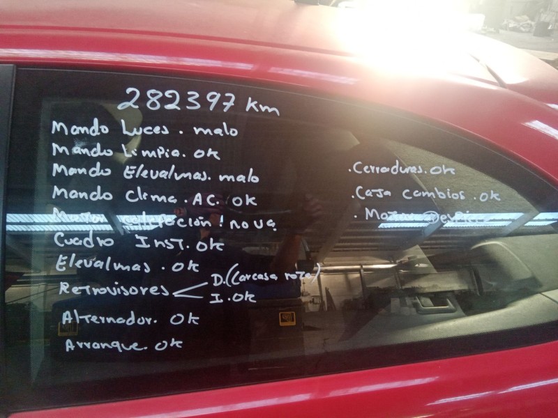 seat ibiza (6l1) del año 2004