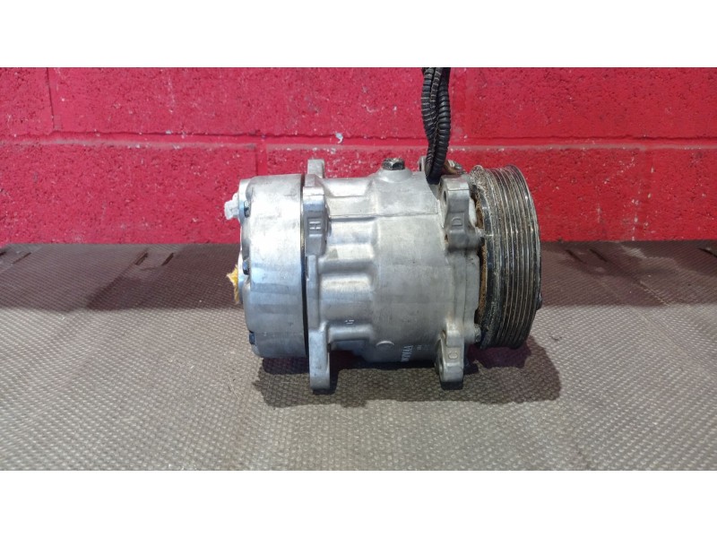 Recambio de compresor aire acondicionado para peugeot partner referencia OEM IAM    Recambio de compresor aire acondicionado para peugeot partner referencia OEM IAM