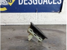 Recambio de pulsador maletero porton para renault megane iii berlina 5 p referencia OEM IAM   