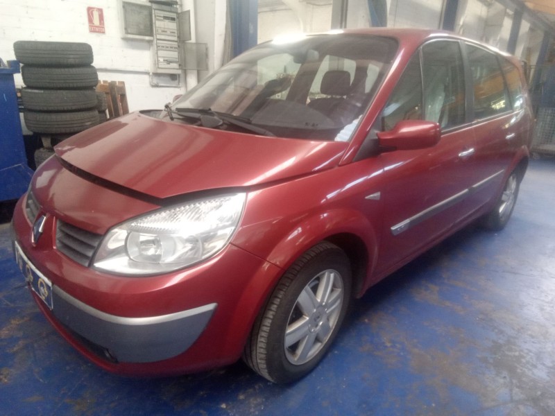 renault scenic ii del año 2004
