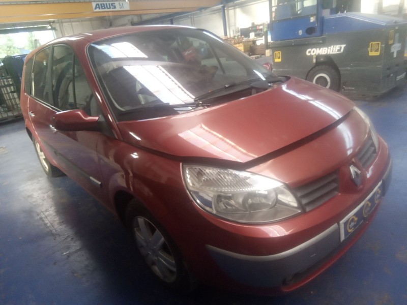 renault scenic ii del año 2004