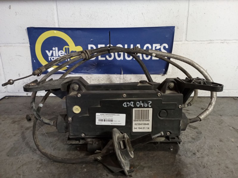 Recambio de freno de mano electrico para renault scenic ii referencia OEM IAM 8200418648  