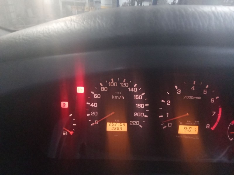 nissan primera berlina (p11) del año 1997