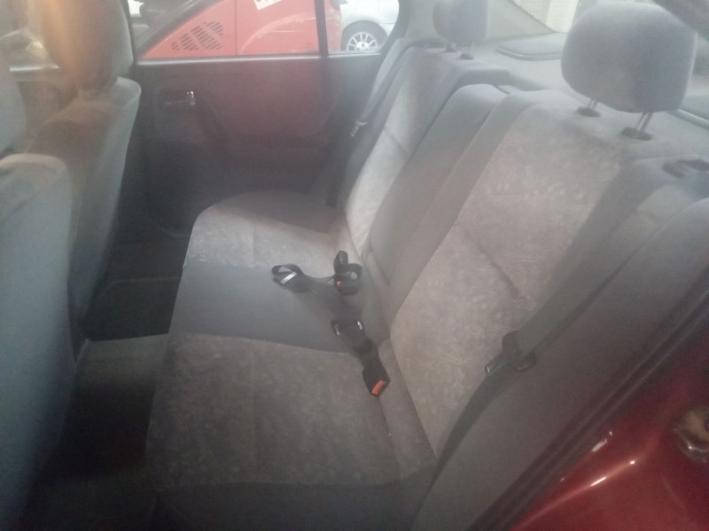 nissan primera berlina (p11) del año 1997