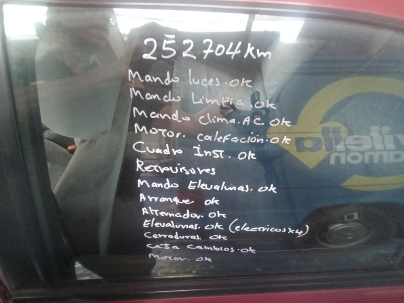 nissan primera berlina (p11) del año 1997