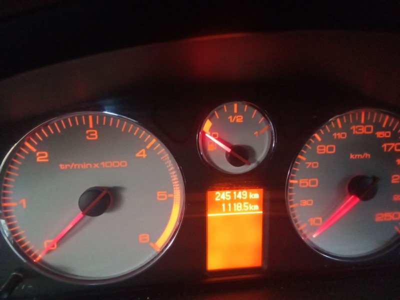 peugeot 407 del año 2006