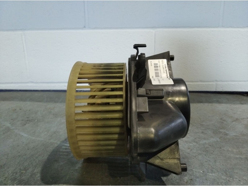 Recambio de motor calefaccion para fiat doblo cargo (223)  | 0.01 - ...  | 0.01 - ... referencia OEM IAM 141730600   Recambio de motor calefaccion para fiat doblo cargo (223)  | 0.01 - ...  | 0.01 - ... referencia OEM IAM 141730600